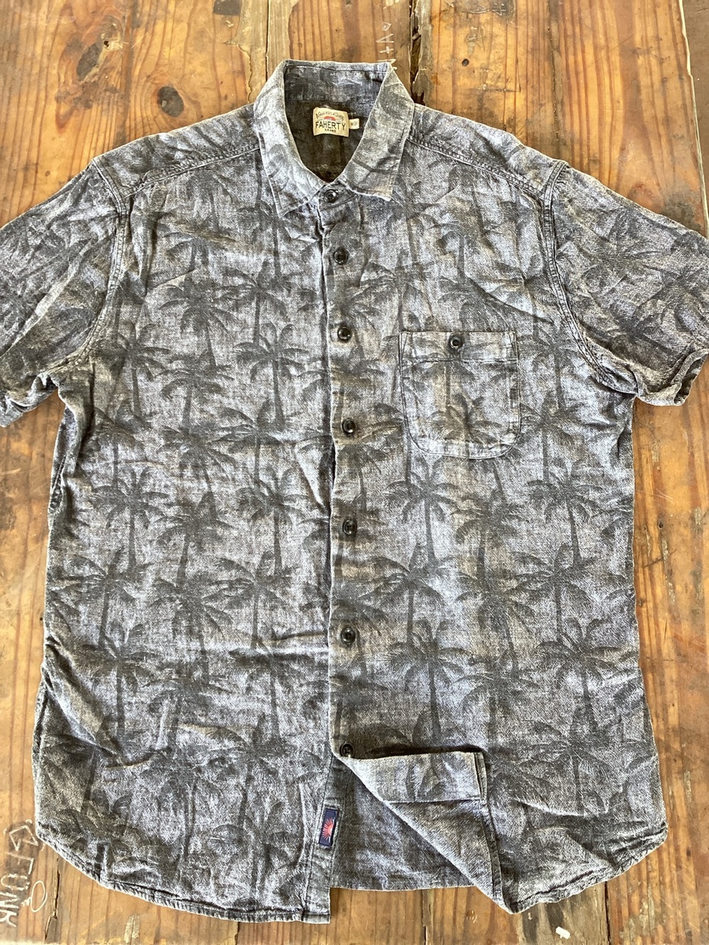 Faherty Men's Gray Palm-Print Short Sleeve Button-Up Shirt linen blend size M
